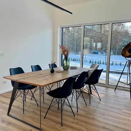 Architektenhaus In Seenaehe Mit Grossem Garten Jabel
